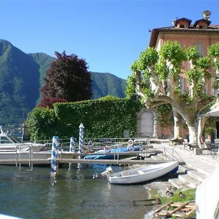 Sleeps 4 Pool