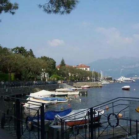Sleeps 4 Pool Lejlighed Mezzegra